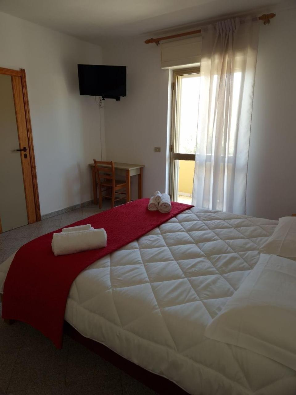 Double Room with Balcony,1566922082:JPEG
