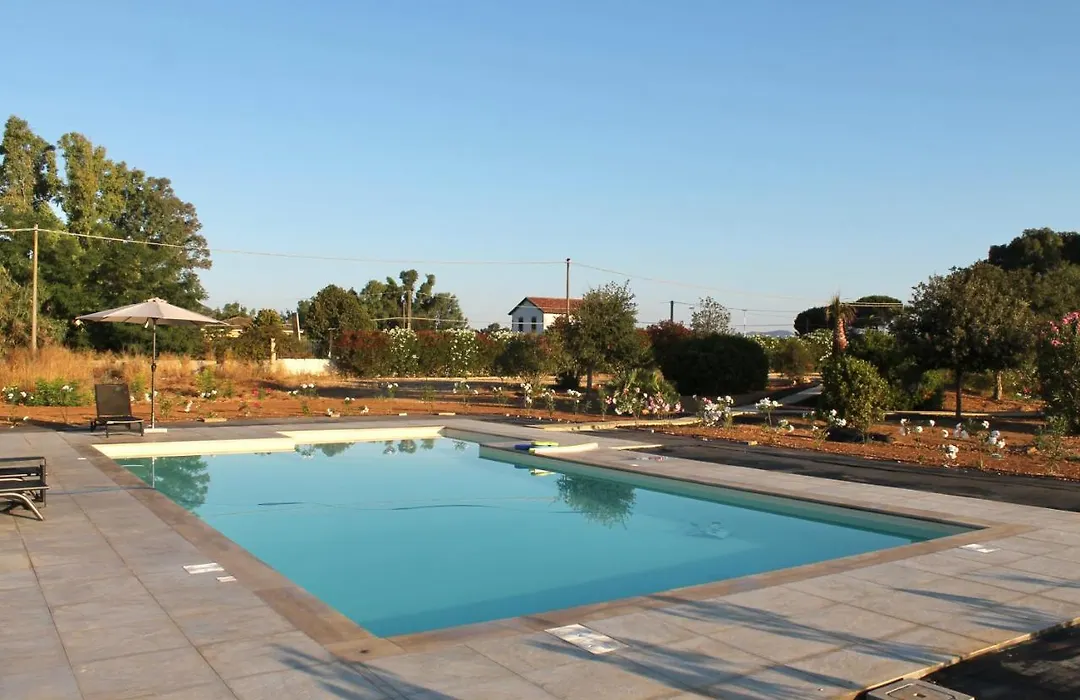 Maris Apartments - Holiday Homes-1