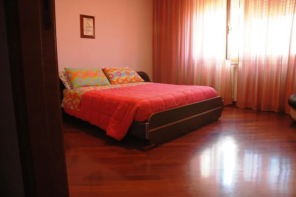Liana Guest House-1