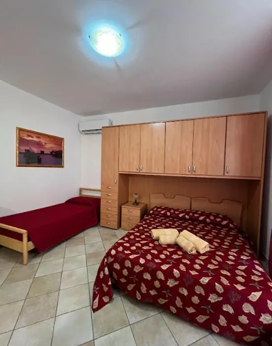 Pm 20 Via Fratelli Kennedy Guest House-1