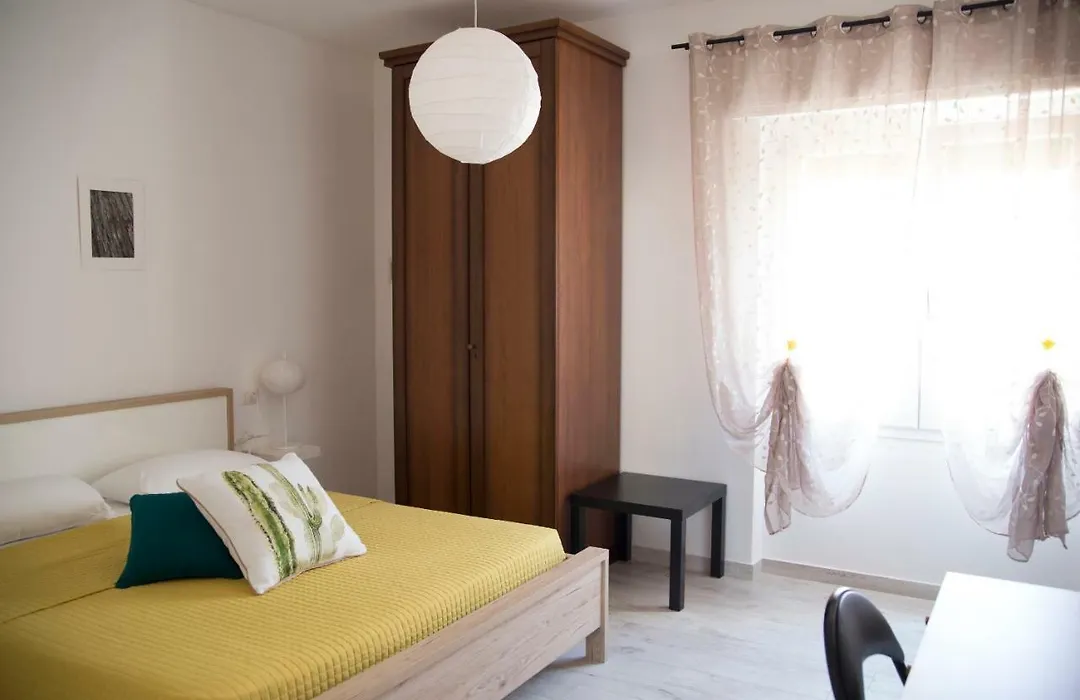 La camera chiara - Elegant Suites-1