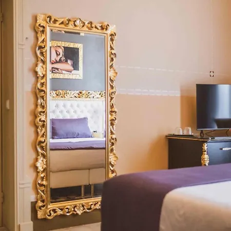 Luxury Liberty House - Villa & Spa-3