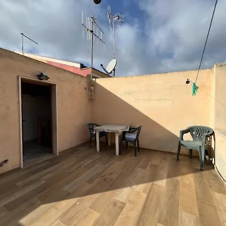 Pm 20 Via Fratelli Kennedy Guest House-2