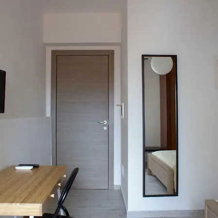 La camera chiara - Elegant Suites-2